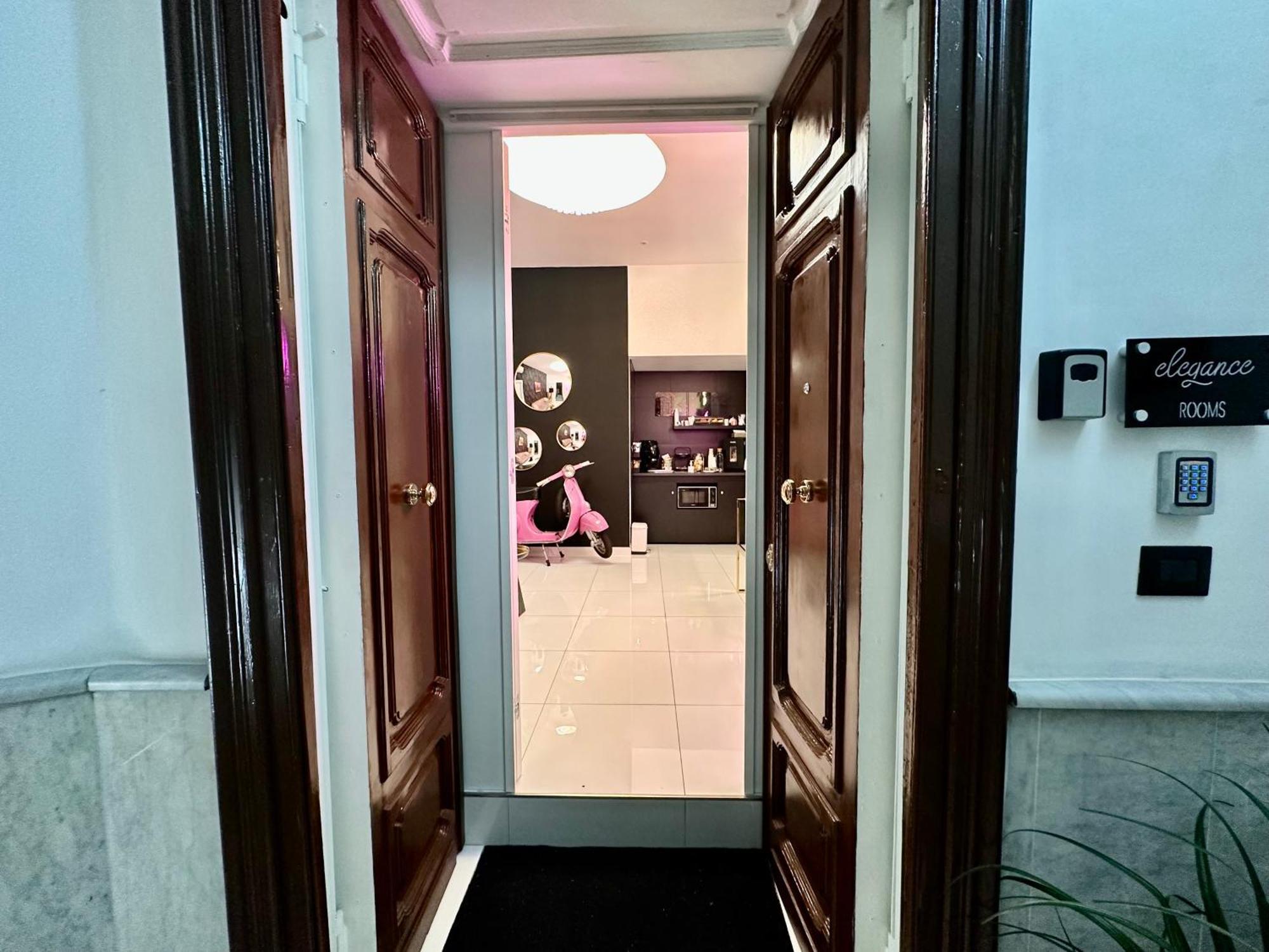 Elegance Rooms Spaccanapoli 외부 사진